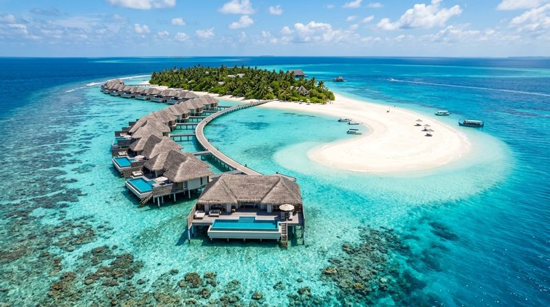 Top 10 Overwater Bungalows in Maldives for Honeymooners